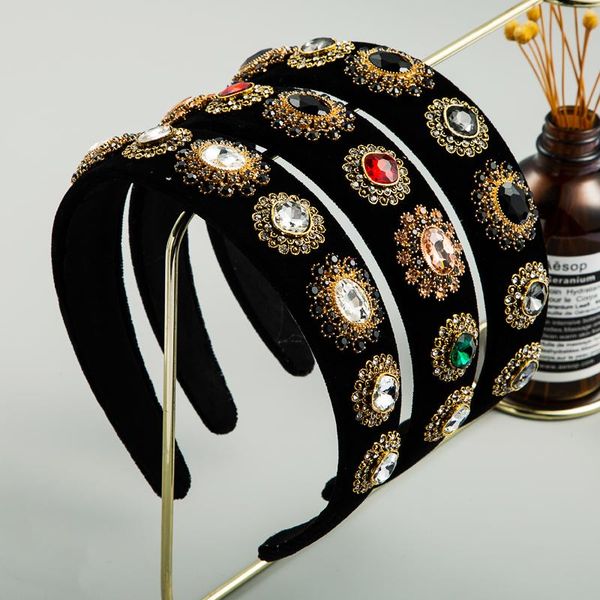 hair clips & barrettes elegant baroque flash crystal headband for woman luxury multi color rhinestone black velvet band party accessory, Golden;silver
hair clips & barrettes elegant baroque flash crystal headband for woman luxury multi color rhinestone black velvet band party accessory, Golden;silver