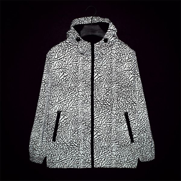 men's jackets burst reflective slim windbreaker casual luminous sports night run 40 cmxf, Black;brown
men's jackets burst reflective slim windbreaker casual luminous sports night run 40 cmxf, Black;brown