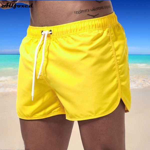 men's shorts swimwear for men 2021 summer brand beachwear swim trunks swimsuit low waist breathable beach wear boxer, White;black
men's shorts swimwear for men 2021 summer brand beachwear swim trunks swimsuit low waist breathable beach wear boxer, White;black