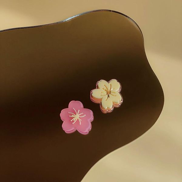 stud korean asymmetric acrylic flowers earrings for women 2021 fashion cute floral jewelry girls elegant ear studs, Golden;silver
stud korean asymmetric acrylic flowers earrings for women 2021 fashion cute floral jewelry girls elegant ear studs, Golden;silver