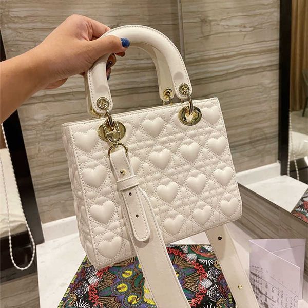 crossbody designer bags handbag cross body shoulder bag totes genuine leather high-quality different colors fashion brand with original box
crossbody designer bags handbag cross body shoulder bag totes genuine leather high-quality different colors fashion brand with original box