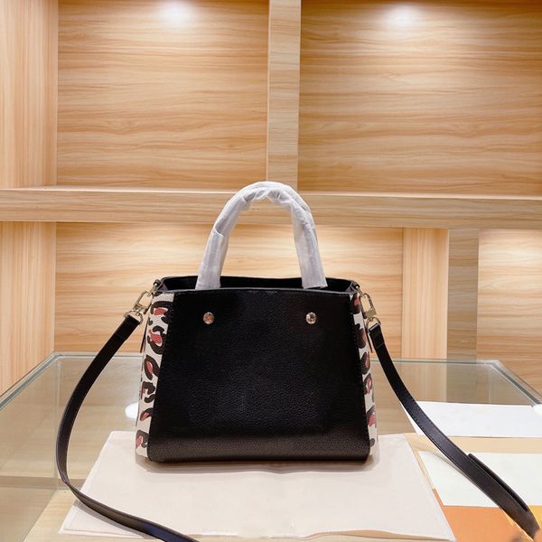 designer totes shoulder bags handbags cross body high-end leopard print advanced relief
designer totes shoulder bags handbags cross body high-end leopard print advanced relief