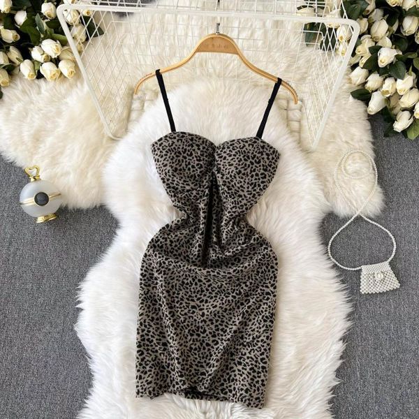 casual dresses and american ins french retro leopard print dress women's sense of bra, waist bag, hip, thin bottomed suspender, Black;gray
casual dresses and american ins french retro leopard print dress women's sense of bra, waist bag, hip, thin bottomed suspender, Black;gray