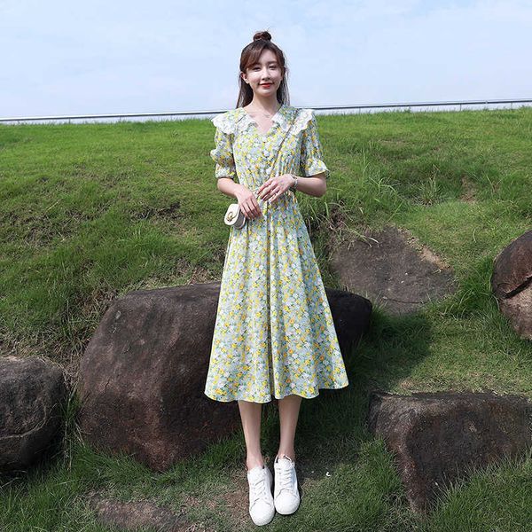 green floral chiffon dr's 2021 summer doll collar temperament, slim skirt at waist, Black;gray
green floral chiffon dr's 2021 summer doll collar temperament, slim skirt at waist, Black;gray