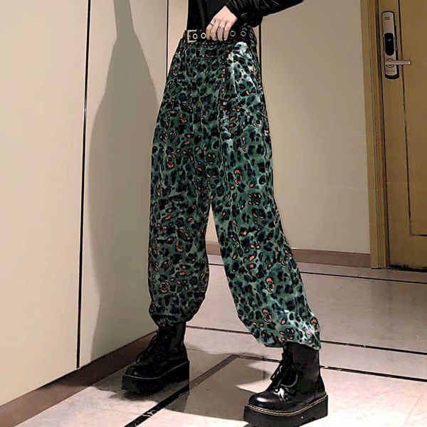 leopard print wide-leg pants women high waist mopping drape feeling autumn thin personality streetwear 210526, Black;white
leopard print wide-leg pants women high waist mopping drape feeling autumn thin personality streetwear 210526, Black;white