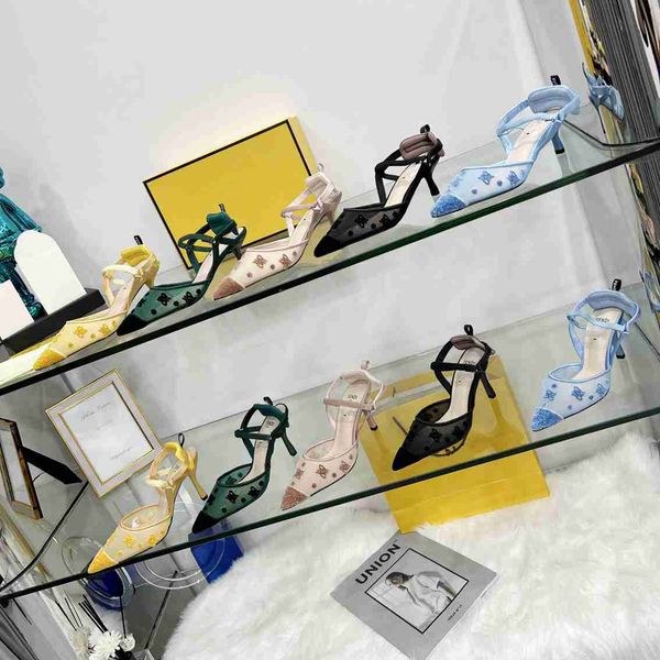 2022 women shoes high heels sandals nude pointed sandals fashion banquet stylist woman clothing shoelaces shoebox 35-42, Black
2022 women shoes high heels sandals nude pointed sandals fashion banquet stylist woman clothing shoelaces shoebox 35-42, Black