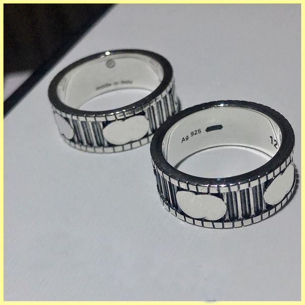 mens designer rings luxurys jewelry engagements for women love ring men stripe letters rings 925 sterling silver gifts wholesale 21091104r, Slivery;golden
mens designer rings luxurys jewelry engagements for women love ring men stripe letters rings 925 sterling silver gifts wholesale 21091104r, Slivery;golden