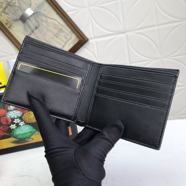 2021 new leather soft leather long section of the credit card package men women wallet fashion leisure card folder wallet 11-9cm, Red;black
2021 new leather soft leather long section of the credit card package men women wallet fashion leisure card folder wallet 11-9cm, Red;black