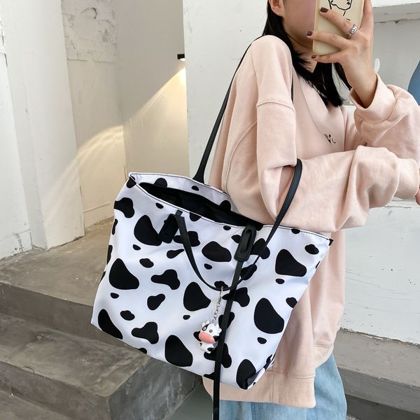 tote single shoulder bag large capacity hand 2021 new fashion cow pattern big leisure autumn women's
tote single shoulder bag large capacity hand 2021 new fashion cow pattern big leisure autumn women's