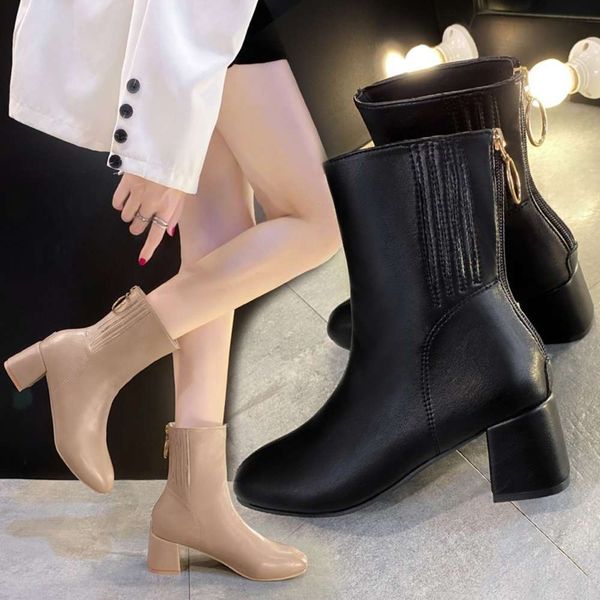 short boots women's thin korean version autumn and winter high heels fashion square head thick sho, Black
short boots women's thin korean version autumn and winter high heels fashion square head thick sho, Black