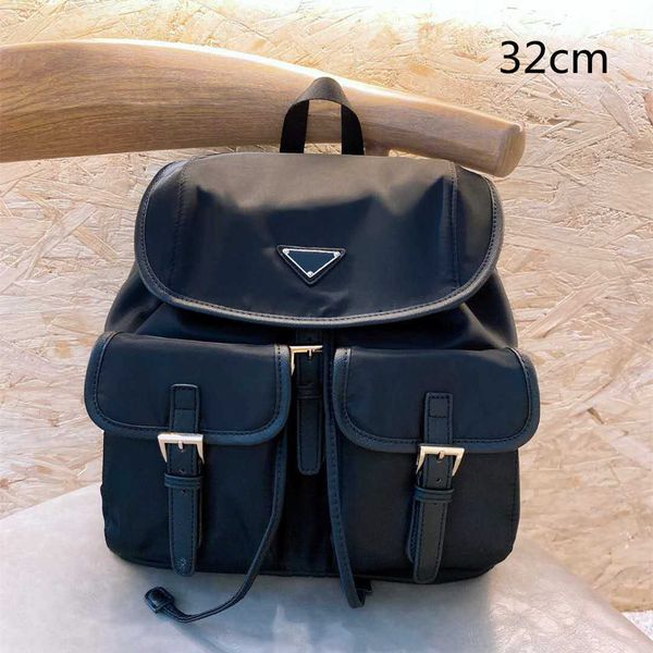 mens designer's black backpacks fashion school bags medium satchels nylon women shoulder bag large capacity interior pockets high quali
mens designer's black backpacks fashion school bags medium satchels nylon women shoulder bag large capacity interior pockets high quali