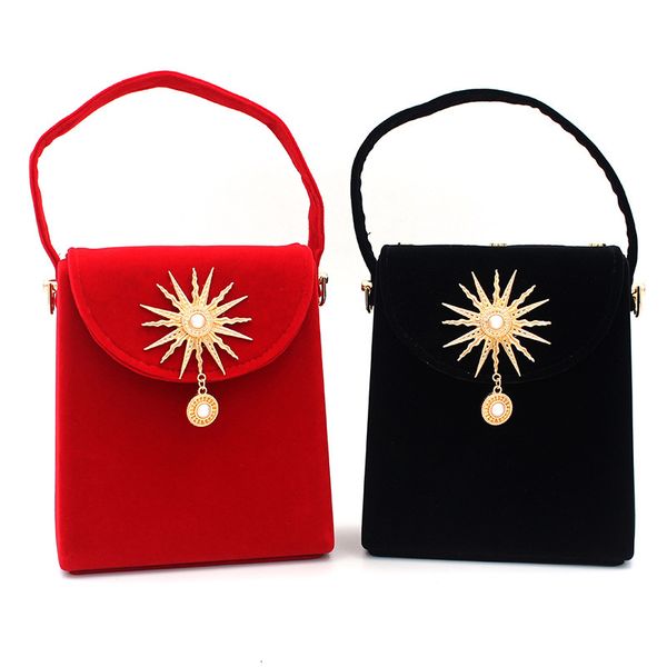 evening bag suede handbag dinner women 2021 elegant temperament underarm portable one shoulder messenger
evening bag suede handbag dinner women 2021 elegant temperament underarm portable one shoulder messenger