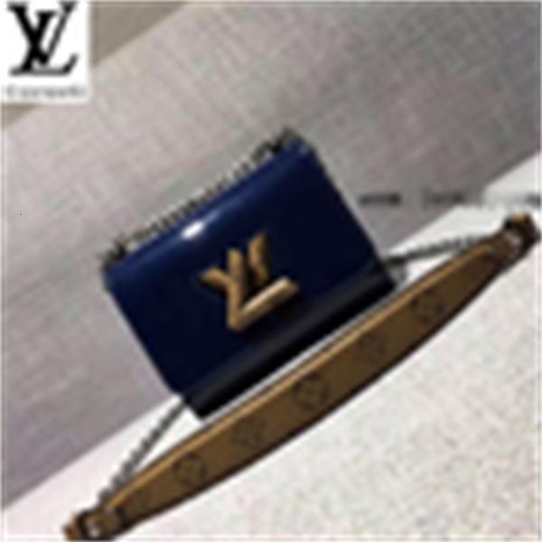 leather messenger shoulder m54242 lacquered calf brand carved lock twist small shoulder designer bag handbags bags handles luxury z61c b
leather messenger shoulder m54242 lacquered calf brand carved lock twist small shoulder designer bag handbags bags handles luxury z61c b