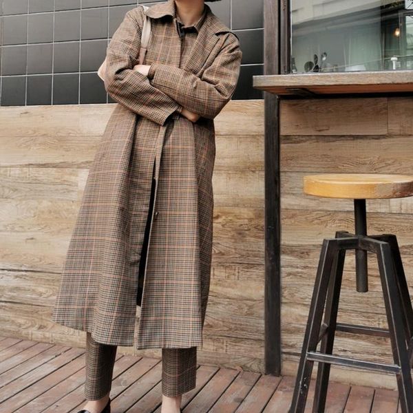 women's trench coats plaid women long single breasted turn-down collar straight sleeve retro pockets early autumn jacket female clothes, Tan;black
women's trench coats plaid women long single breasted turn-down collar straight sleeve retro pockets early autumn jacket female clothes, Tan;black