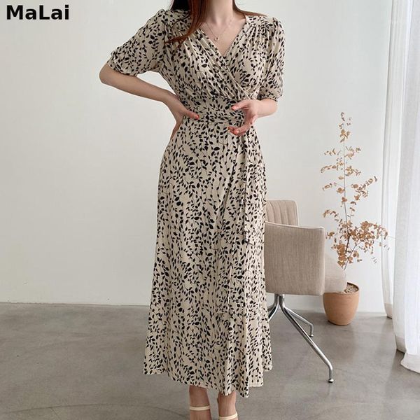casual dresses korean style women midi dress vintage elegant summer vestidos for v neck floral one-piece chiffon kawaii pleated, Black;gray
casual dresses korean style women midi dress vintage elegant summer vestidos for v neck floral one-piece chiffon kawaii pleated, Black;gray