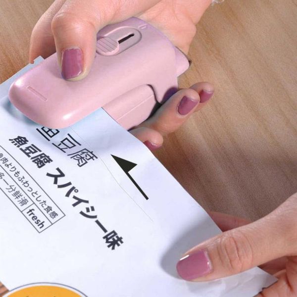 bag clips portable mini sealing machine storage in the kitchen household food clip heat and organization
bag clips portable mini sealing machine storage in the kitchen household food clip heat and organization
