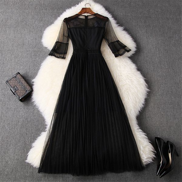female runway mode spring designers extension beading butterfly plied mid-calf black tulle dress party, Black;gray
female runway mode spring designers extension beading butterfly plied mid-calf black tulle dress party, Black;gray