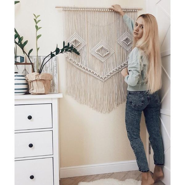 tapestries european-style home decoration accessories handmade macrame ornaments tapestry boho bedroom decor nicho de parede t13
tapestries european-style home decoration accessories handmade macrame ornaments tapestry boho bedroom decor nicho de parede t13