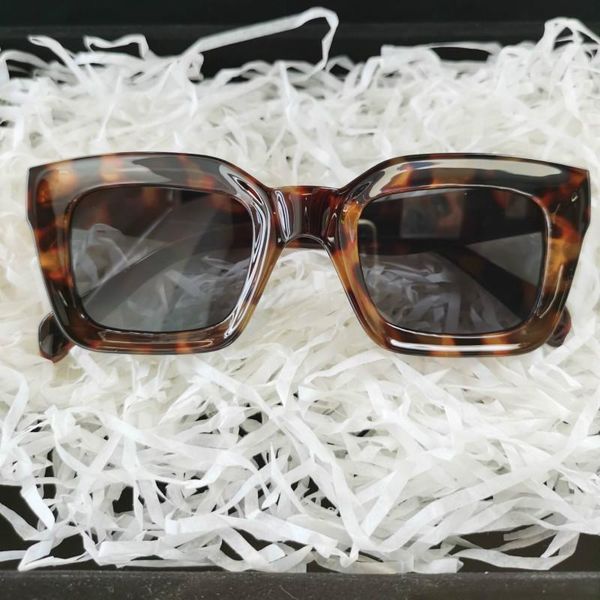 sunglasses 2021 luxury square women brand designer sun glasses vintage for female ladies eyewear uv400, White;black
sunglasses 2021 luxury square women brand designer sun glasses vintage for female ladies eyewear uv400, White;black