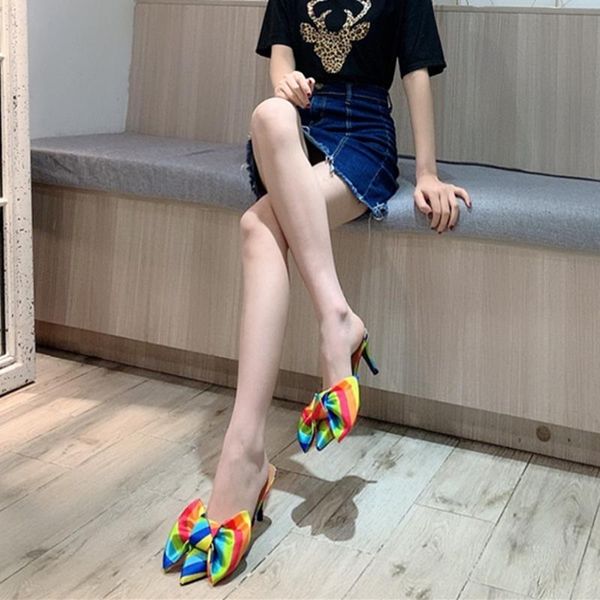 slippers spring 2021 european and american ladies pointed high heels rainbow bow mules can be customized 42-43, Black
slippers spring 2021 european and american ladies pointed high heels rainbow bow mules can be customized 42-43, Black
