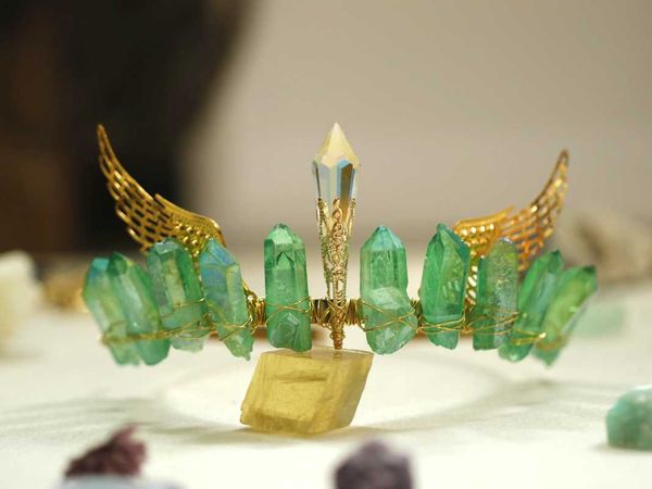 hair clips & barrettes raw crystal green angel headband, crown processed by rough stone, wedding party accessories, gifts, Golden;silver
hair clips & barrettes raw crystal green angel headband, crown processed by rough stone, wedding party accessories, gifts, Golden;silver