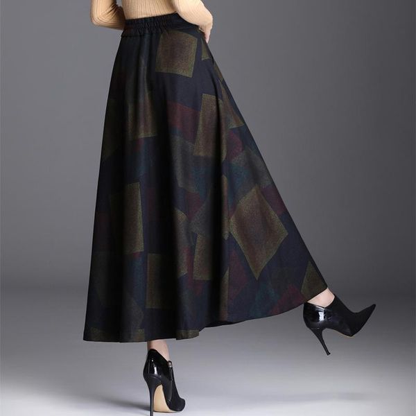 autumn and winter plaid woolen half-length mid-length women thick streetwear wool skirts plus size clothes, Black
autumn and winter plaid woolen half-length mid-length women thick streetwear wool skirts plus size clothes, Black