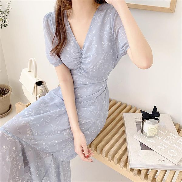 chiffon floral mermaid blue summer women dresses clothes midi korean retro formal elegant vetement femme ladies, Black;gray
chiffon floral mermaid blue summer women dresses clothes midi korean retro formal elegant vetement femme ladies, Black;gray