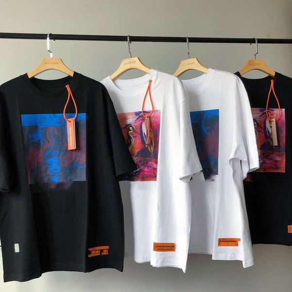 fashion trendy brand phantom gradient men's and women's short-sleeved casual loose t shirt, White;black
fashion trendy brand phantom gradient men's and women's short-sleeved casual loose t shirt, White;black