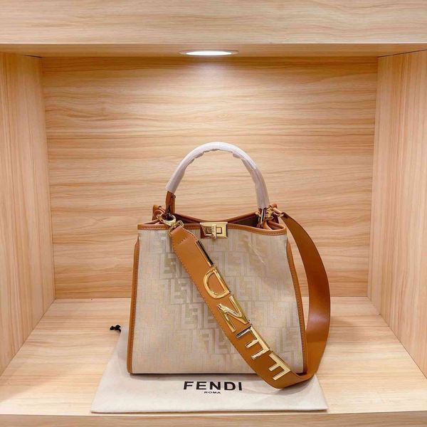 qingshe 2021 new versatile western style one shoulder slung bag fashionable casual portable bucket bag large capacity crossbody bag ysj
qingshe 2021 new versatile western style one shoulder slung bag fashionable casual portable bucket bag large capacity crossbody bag ysj