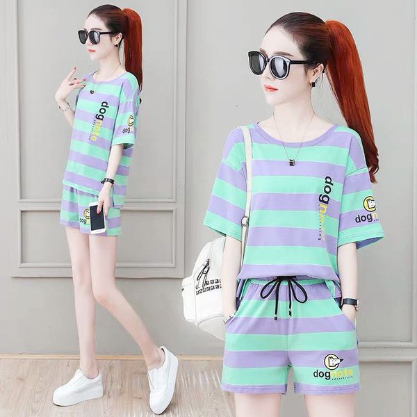 women's tracksuits summer suit, shorts, striped two piece suit, loose, korean fashion, foreign style, sportswear, college style, Gray
women's tracksuits summer suit, shorts, striped two piece suit, loose, korean fashion, foreign style, sportswear, college style, Gray