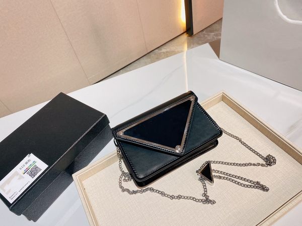 stylish and luxurious design shoulder bag black white leather square handbag triangle letter spelling women's clutch fashion bags with
stylish and luxurious design shoulder bag black white leather square handbag triangle letter spelling women's clutch fashion bags with