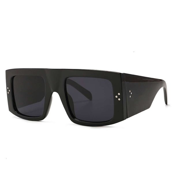 vintage 2020 luxury fashion brand nozzle design oversized square large frame gradient sunglasses for women's uv400, Black
vintage 2020 luxury fashion brand nozzle design oversized square large frame gradient sunglasses for women's uv400, Black