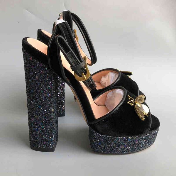 platform high heel sandals brand designer women summer runway heels peep toe models fottwear shoes luxury chain size35-41, Black
platform high heel sandals brand designer women summer runway heels peep toe models fottwear shoes luxury chain size35-41, Black