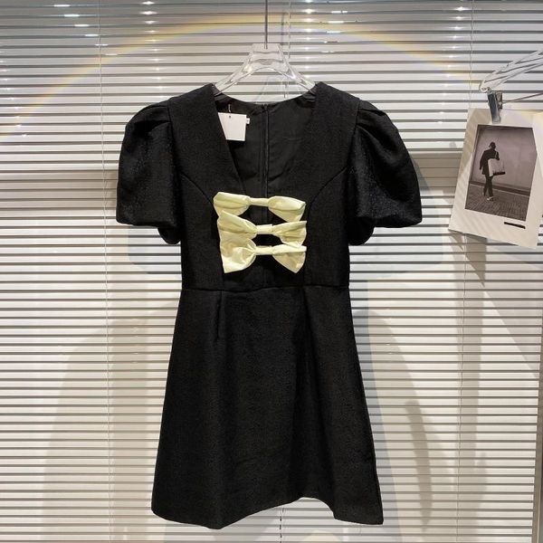women black bow mini dress v-neck short puff sleeve arrivals lady fashion temperament spring summer 11d526 210525, Black;gray
women black bow mini dress v-neck short puff sleeve arrivals lady fashion temperament spring summer 11d526 210525, Black;gray