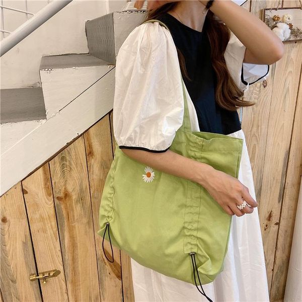 green embroidered little daisy shoulder bag literary student canvas girl handbag grocery shopping fabric tote bags
green embroidered little daisy shoulder bag literary student canvas girl handbag grocery shopping fabric tote bags