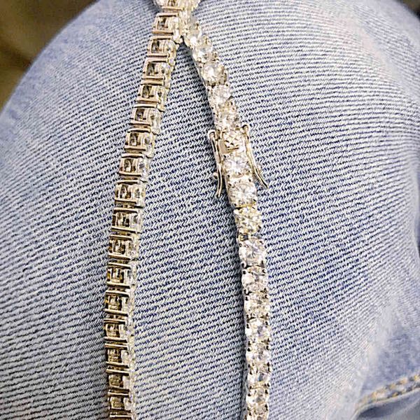 necklaces oevas 100% 925 sterling silver sparkling full 3mm/4mm high carbon diamond tennis 45cm chain necklace fine jewelry
necklaces oevas 100% 925 sterling silver sparkling full 3mm/4mm high carbon diamond tennis 45cm chain necklace fine jewelry