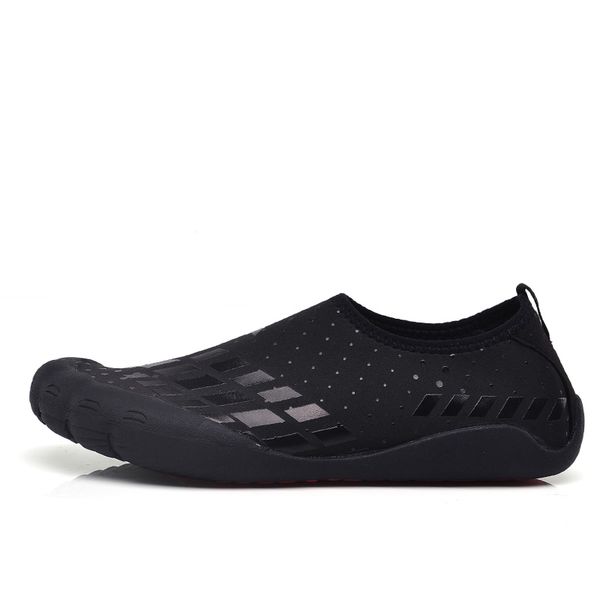 2021 mens women sports running shoes sandy beach fashion black blue red outdoor sneakers size 36-46 wy21-1786
2021 mens women sports running shoes sandy beach fashion black blue red outdoor sneakers size 36-46 wy21-1786