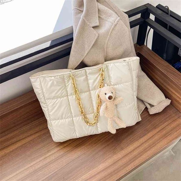 autumn and winter large capacity women's 2021 popular new fashion versatile single shoulder net red cotton clothing bag
autumn and winter large capacity women's 2021 popular new fashion versatile single shoulder net red cotton clothing bag