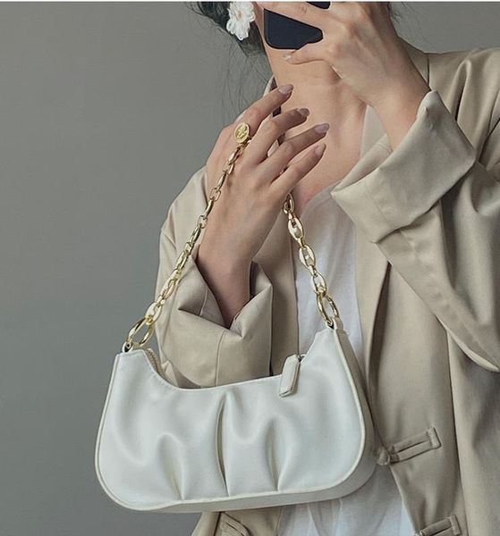 handbag women luxurys designers bags 2021 crossbody bag female folds armpit small purse multi pochette louisbags_18
handbag women luxurys designers bags 2021 crossbody bag female folds armpit small purse multi pochette louisbags_18