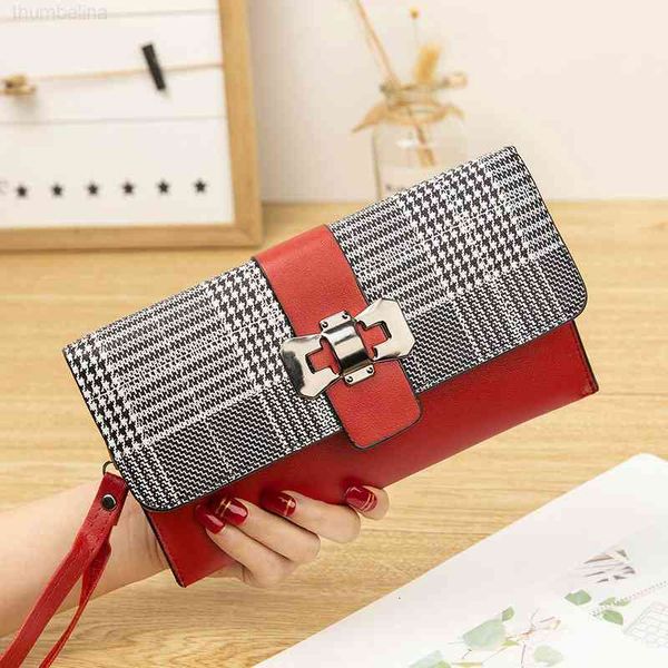 wallet lattice women's long 2021 fashion summer hand holding change key large screen mobile phone, Red;black
wallet lattice women's long 2021 fashion summer hand holding change key large screen mobile phone, Red;black