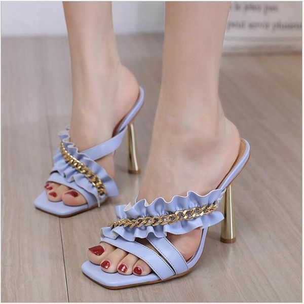slippers 2021 women's sandals metal chain folds square toe large size 35-42 and, Black
slippers 2021 women's sandals metal chain folds square toe large size 35-42 and, Black