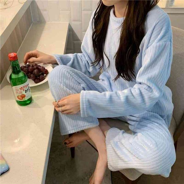 velour suit velvet winter pajamas womens sleepwears pyjama pour femme warm loungewear kawaii clothes pijamas korean, Black;red
velour suit velvet winter pajamas womens sleepwears pyjama pour femme warm loungewear kawaii clothes pijamas korean, Black;red