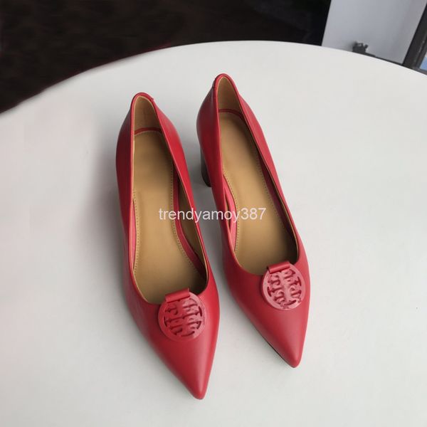dress shoes season small pointed leather shallow mouth thick heel high heels french elegant soft sole single women's shoes, Black
dress shoes season small pointed leather shallow mouth thick heel high heels french elegant soft sole single women's shoes, Black