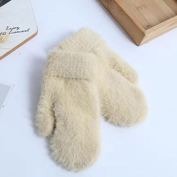 five fingers gloves 1pair protect hands outdoor camping comfortable mittens winter warm soft faux fur daily adults travel women, Blue;gray
five fingers gloves 1pair protect hands outdoor camping comfortable mittens winter warm soft faux fur daily adults travel women, Blue;gray