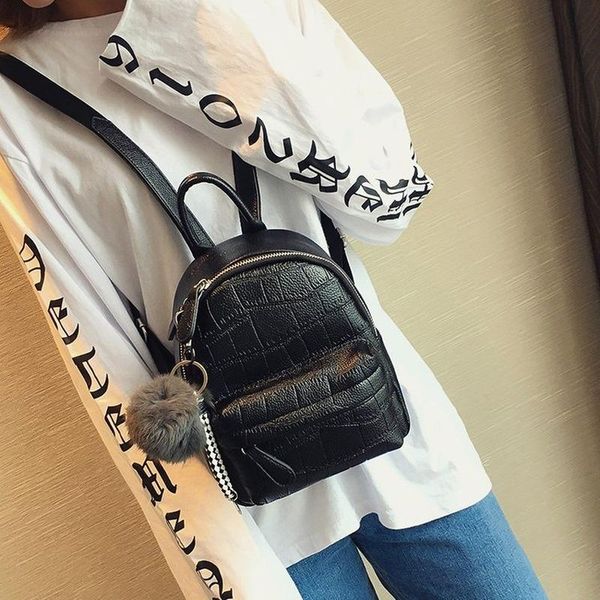outdoor bags backpack female korean version 2021 casual soft leather trendy schoolbag personality mini wild stone pattern cute
outdoor bags backpack female korean version 2021 casual soft leather trendy schoolbag personality mini wild stone pattern cute