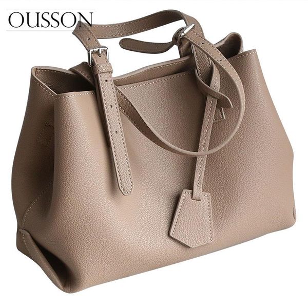 evening bags ousson 2021 design leather large capacity crossbody bag fashion messenger multifunctional tote for women
evening bags ousson 2021 design leather large capacity crossbody bag fashion messenger multifunctional tote for women