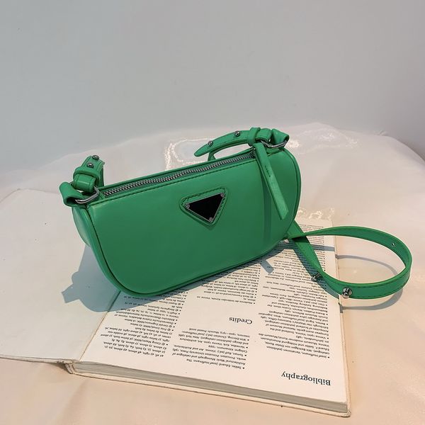 design s bag armpit 2021 new simple and versatile hand crescent single shoulder messenger dumpling bag fashion
design s bag armpit 2021 new simple and versatile hand crescent single shoulder messenger dumpling bag fashion