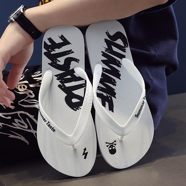 slippers men's shoes summer casual fashion flip flops anti slip thick bottomed beach sandals, Black 
slippers men's shoes summer casual fashion flip flops anti slip thick bottomed beach sandals, Black