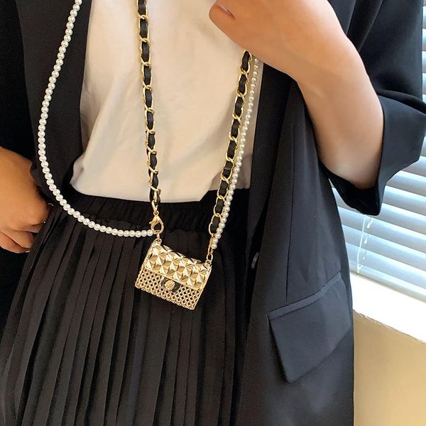 evening bags luxury designer purses and handbags for women mini jelly purse 2021 trend fashion female crossbody shoulder pouch bag
evening bags luxury designer purses and handbags for women mini jelly purse 2021 trend fashion female crossbody shoulder pouch bag