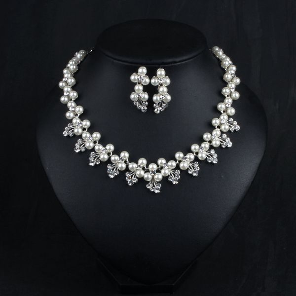jewelry set crystal pearl necklace earring personalized decoration necklace clavicle chain bridal dinner dress accessories short women, Slivery;golden
jewelry set crystal pearl necklace earring personalized decoration necklace clavicle chain bridal dinner dress accessories short women, Slivery;golden